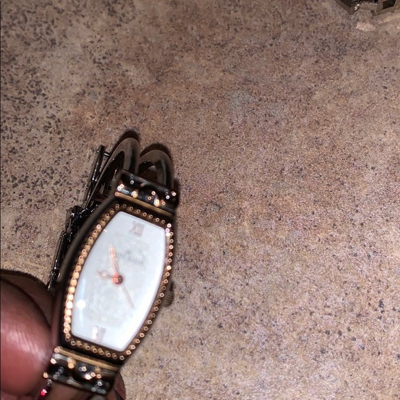 Watch - Picture 2 of 2